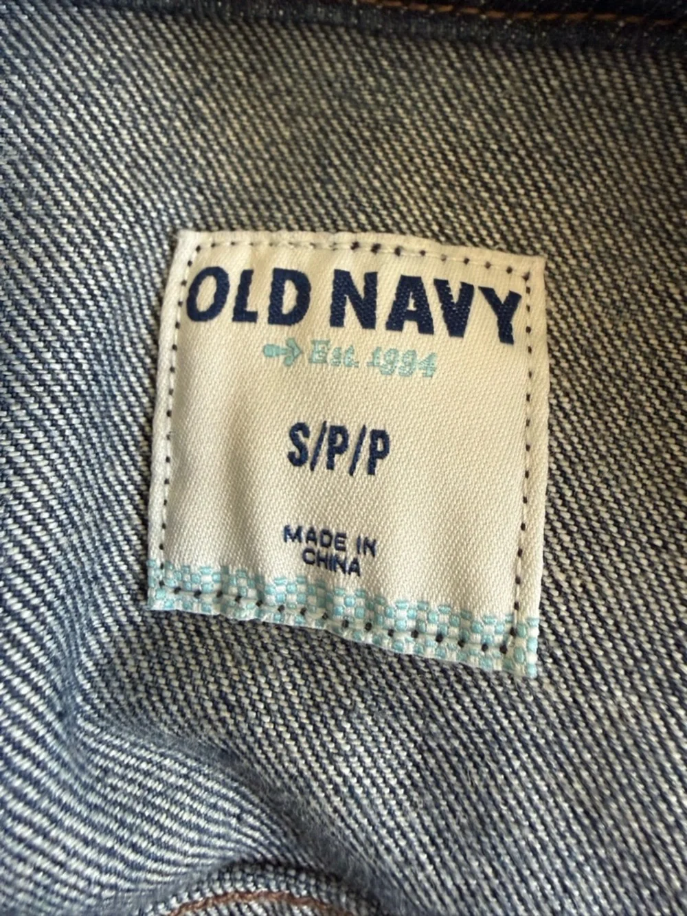 Old Navy Dark Worn Denim Trucker Jean Jacket Vintage 2012 Size S Classic - Picture 6 of 12